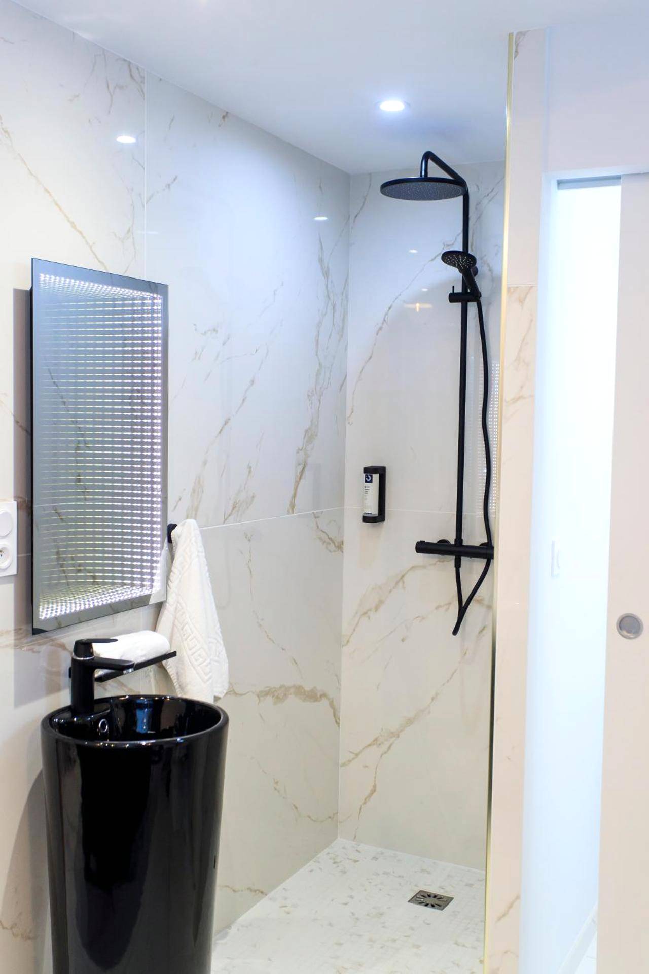 Photo du logement - Sweety Loft Suites romantique avec jacuzzi