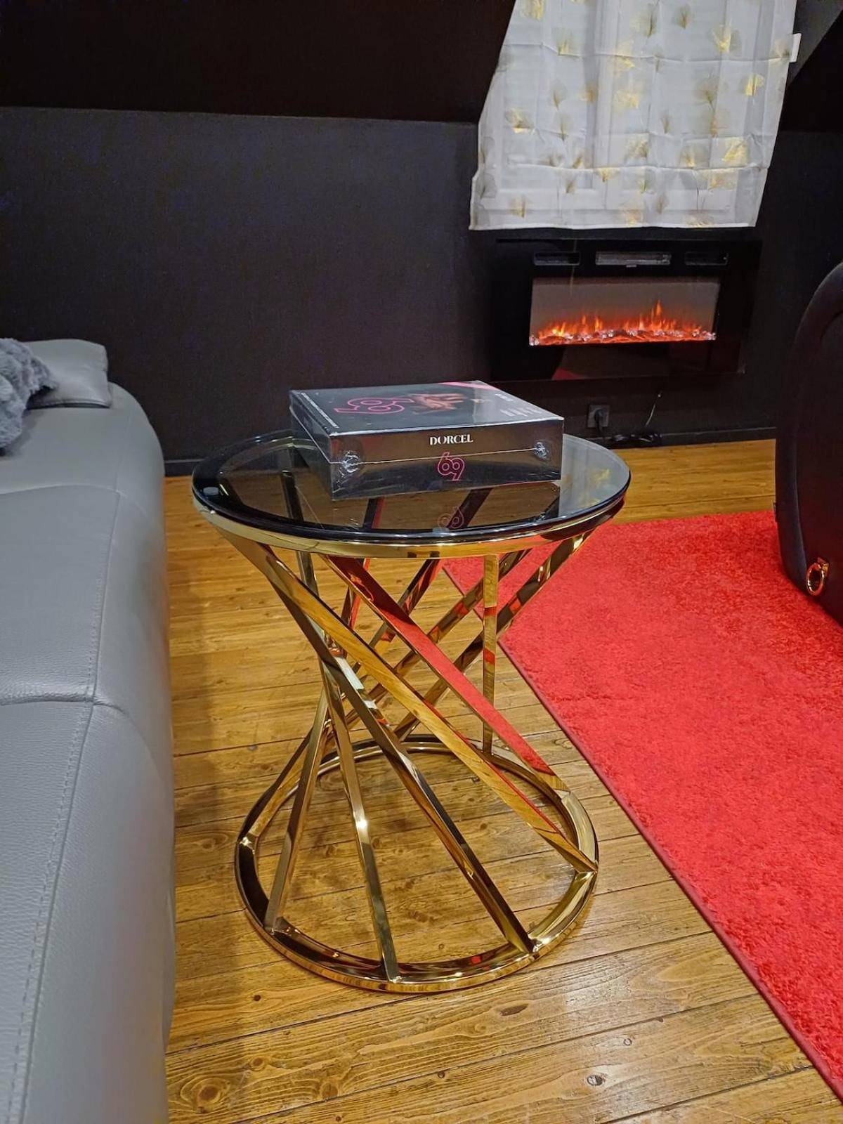 Photo du logement - Sweety's Eden Jacuzzi - Spa privé Sauna Cinéma room Jardin - Terrasse centre - ville