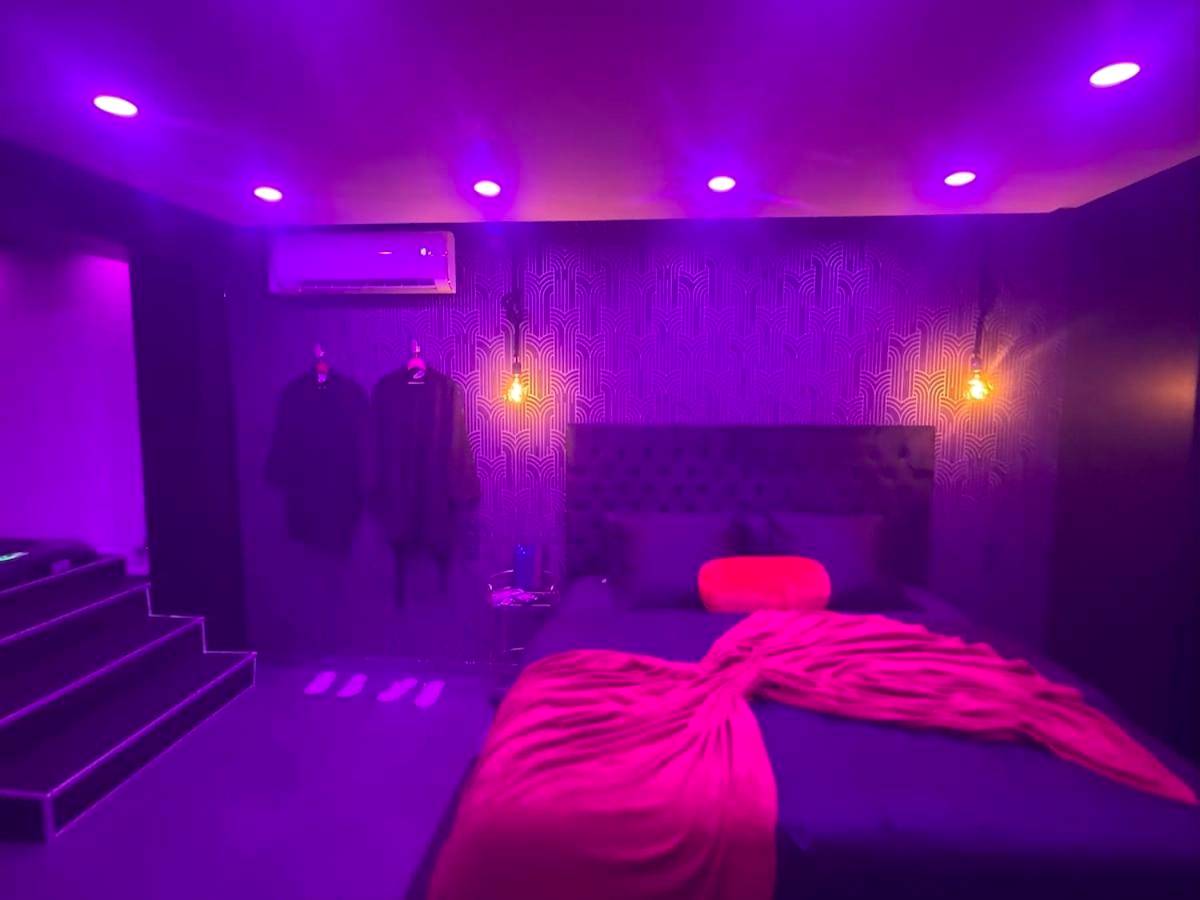 Vue du logement - Sweety's Eden Jacuzzi - Spa privé Sauna Cinéma room Jardin - Terrasse centre - ville