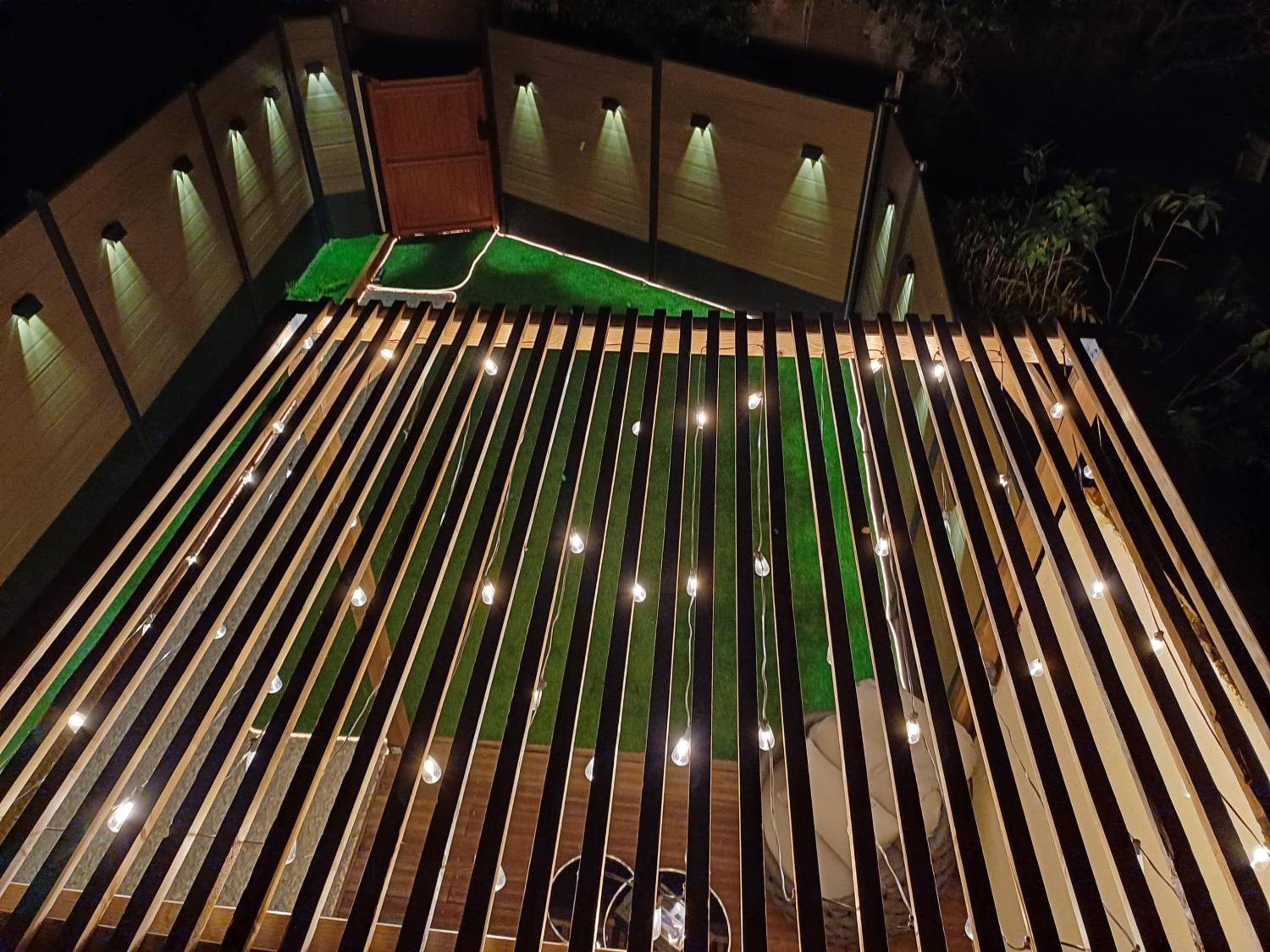 Photo du logement - Sweety's Eden Jacuzzi - Spa privé Sauna Cinéma room Jardin - Terrasse centre - ville