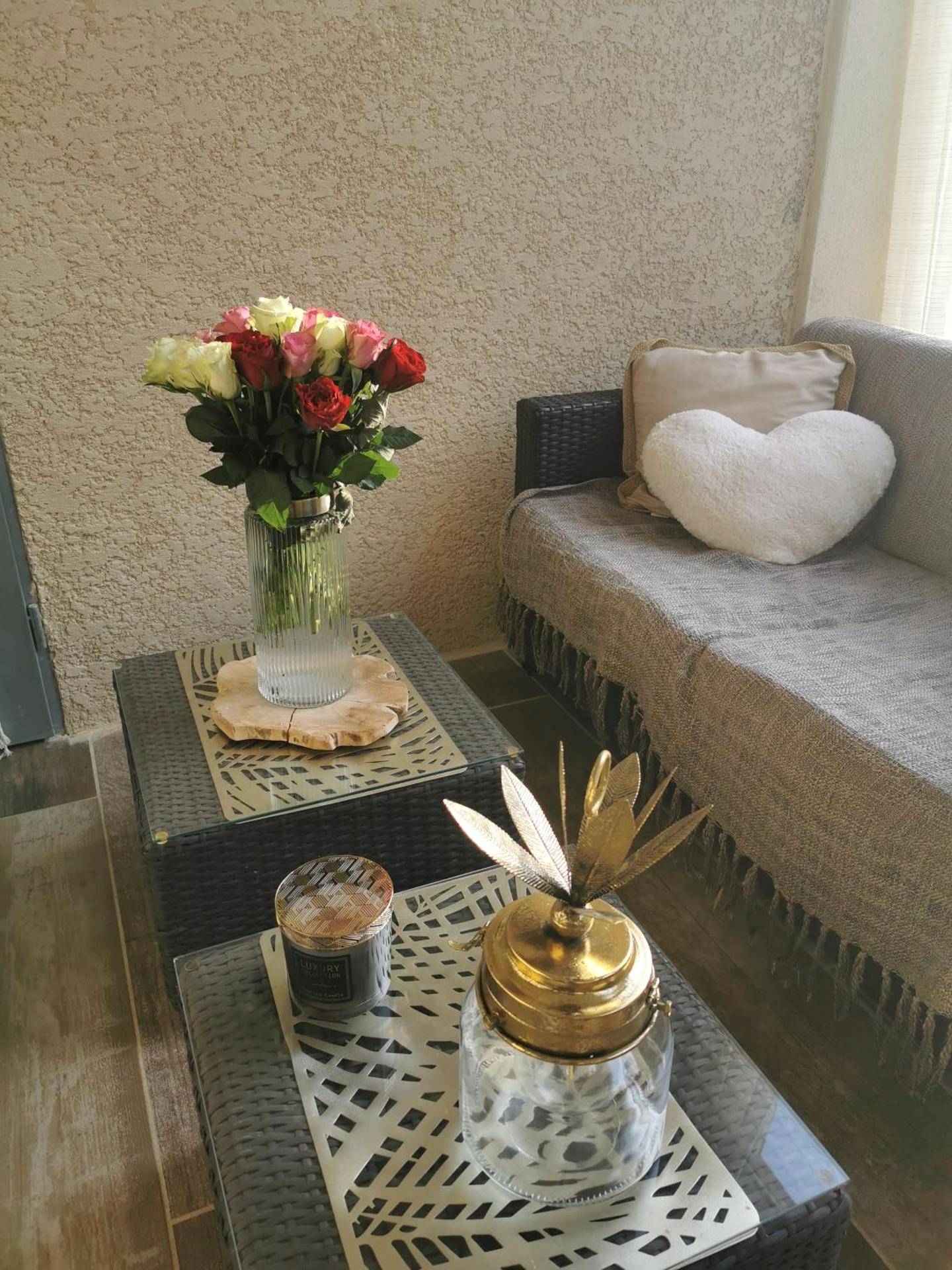 Photo du logement - Suite romantique Le temps d'un Instant Loveroom Hammam jacuzzi piscine - Villeneuve