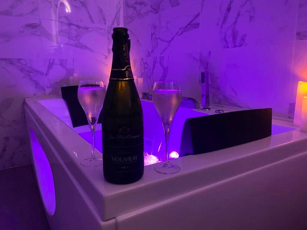 Photo du logement - Trog'Love: Balnéo détente dans une troglodyte