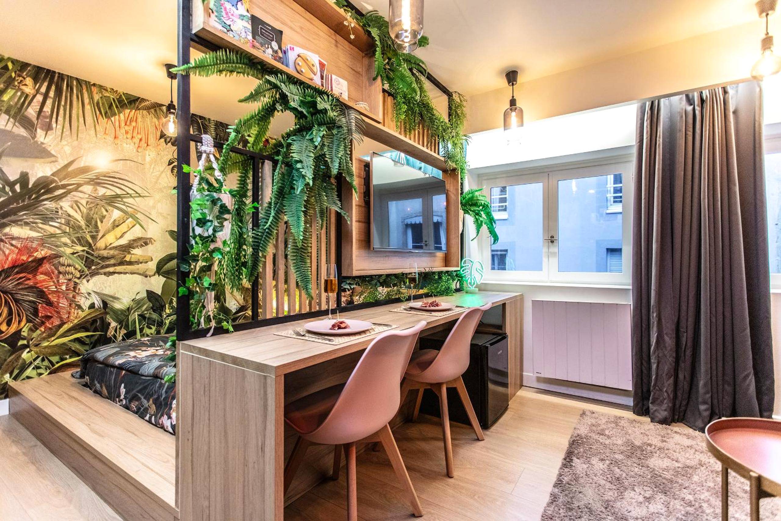 Photo du logement - Tropical Jacuzzi Oasis - Terreaux