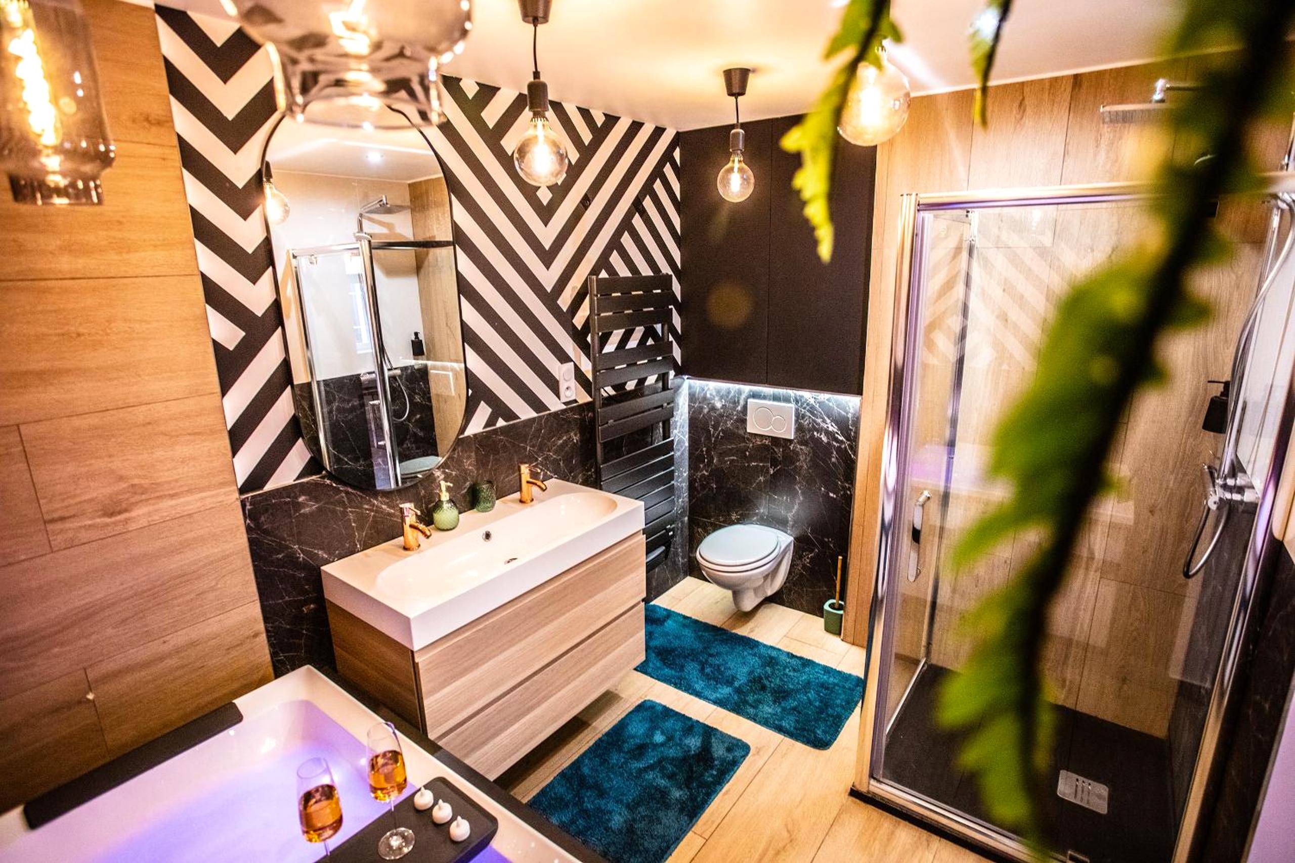 Photo du logement - Tropical Jacuzzi Oasis - Terreaux