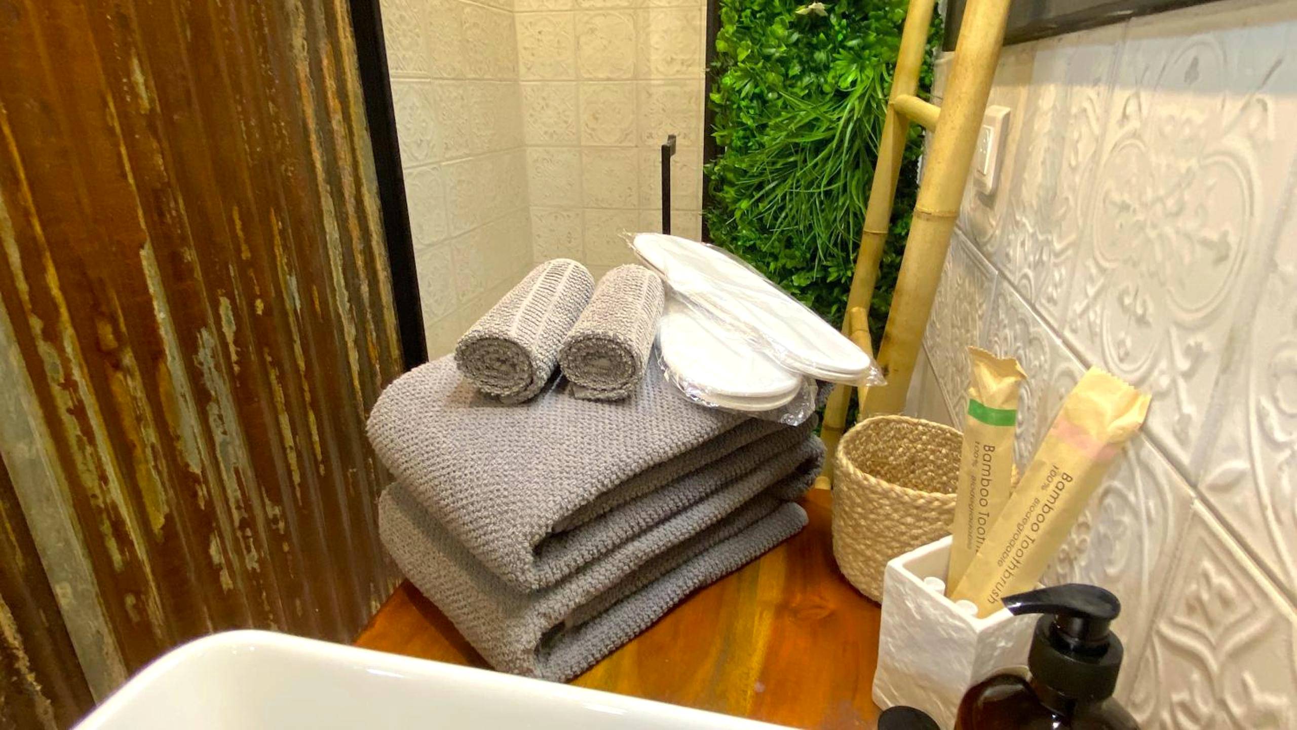 Photo du logement - Tropical Lodge SPA Narbonne