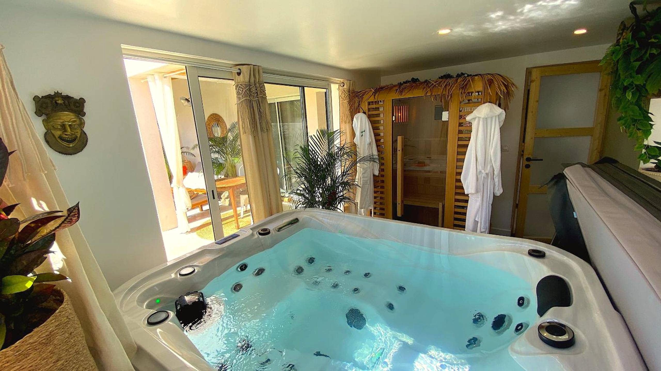 Photo du logement - Tropical Lodge SPA Narbonne