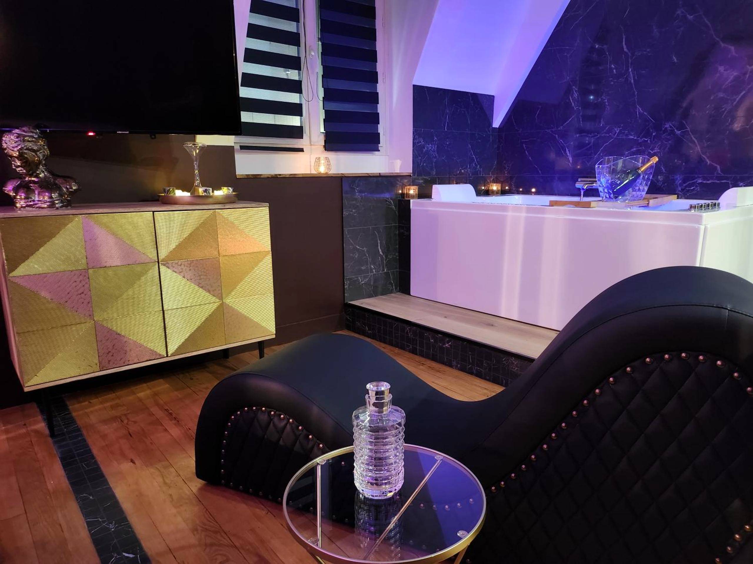 Photo du logement - Caen, Tu m'aimes - Suite Romantique