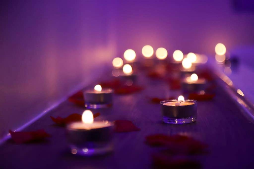 Photo du logement - Love room Unique - Sauna / Jacuzzi - Charleville - Mézières