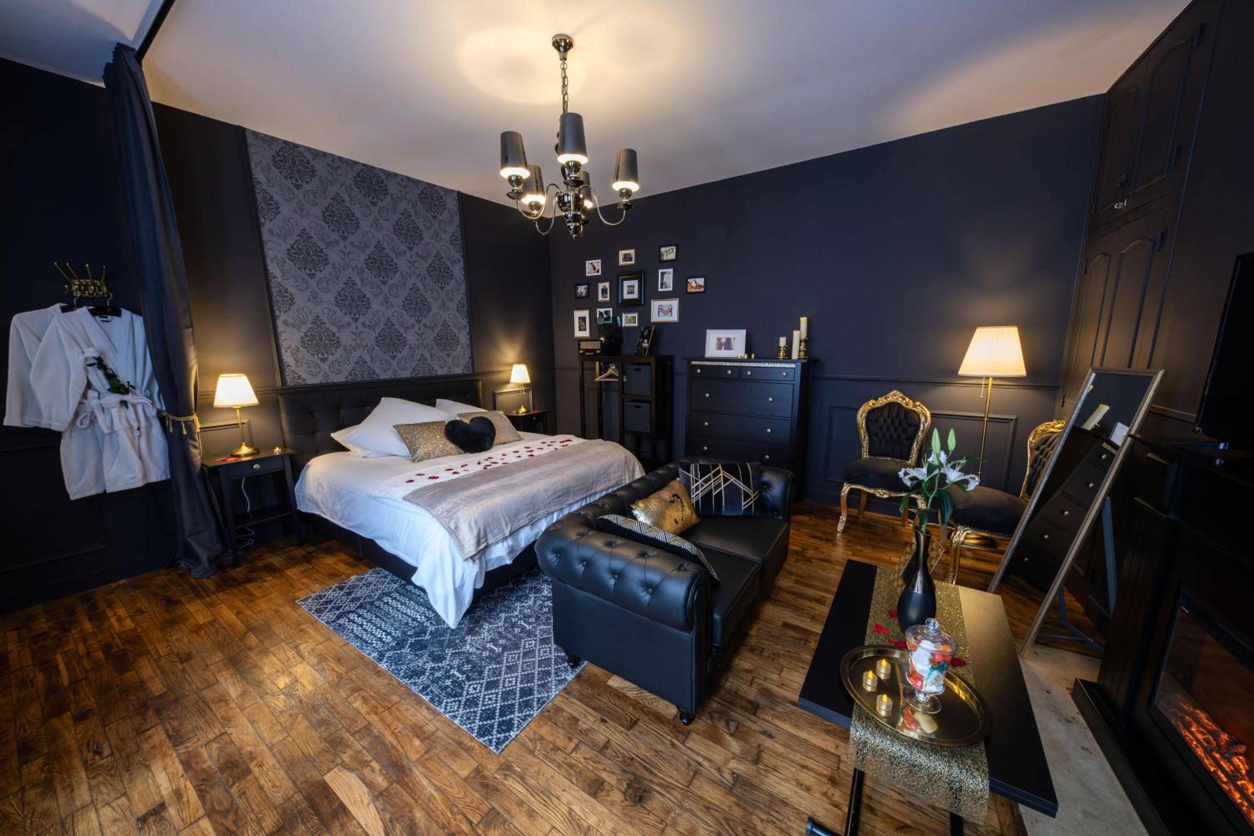 Vue du logement - Love Room Troyes - Urban Spa Romantique Chic