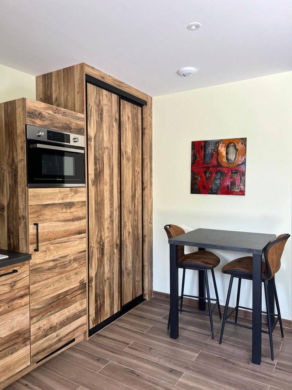 Photo du logement - LA VALENTINE Love room GITES DES 3 LAVOIRS