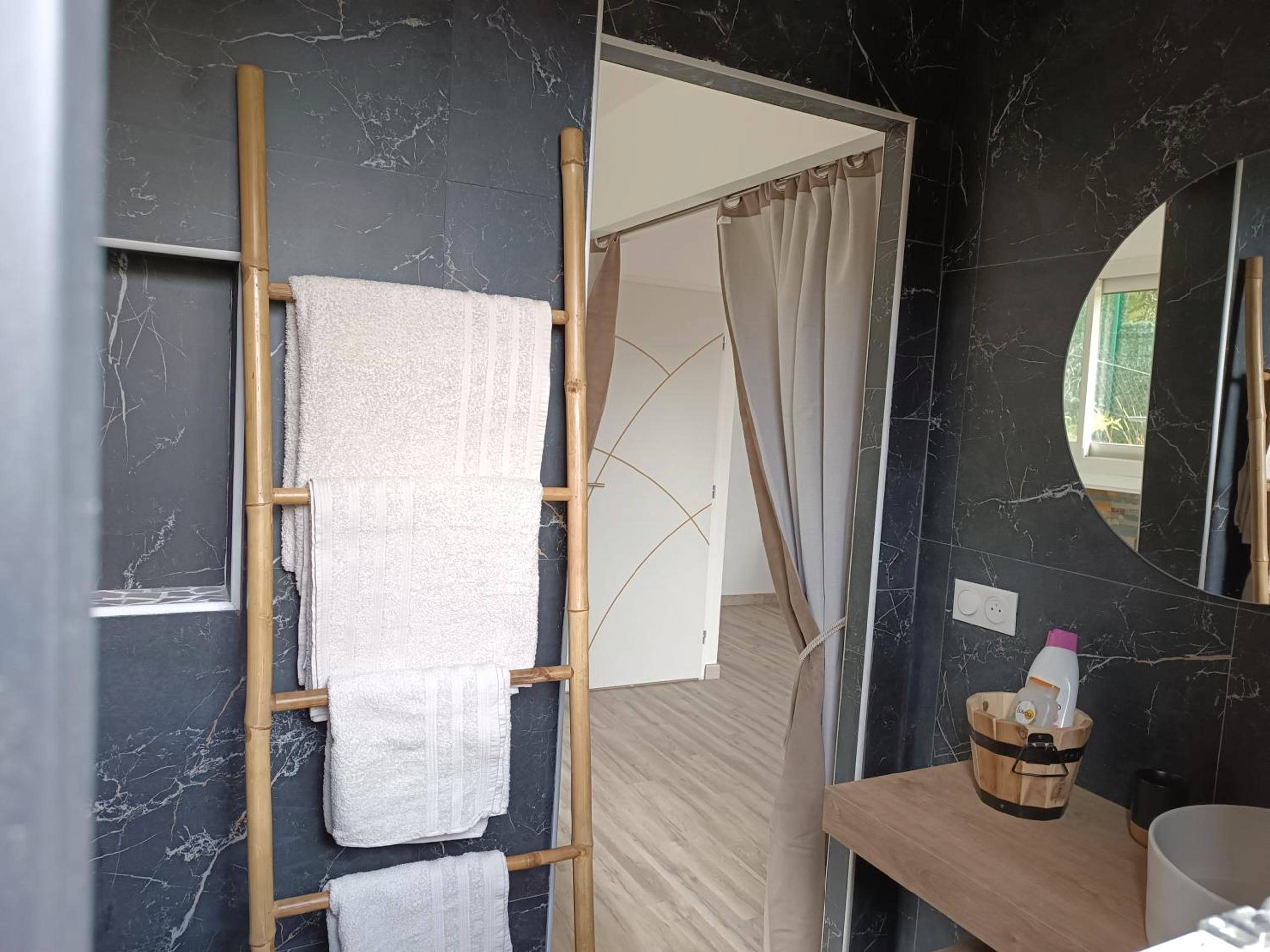 Photo du logement - séjour bien - être balnéothérapie en vallée heureuse à Sorede - Sorède