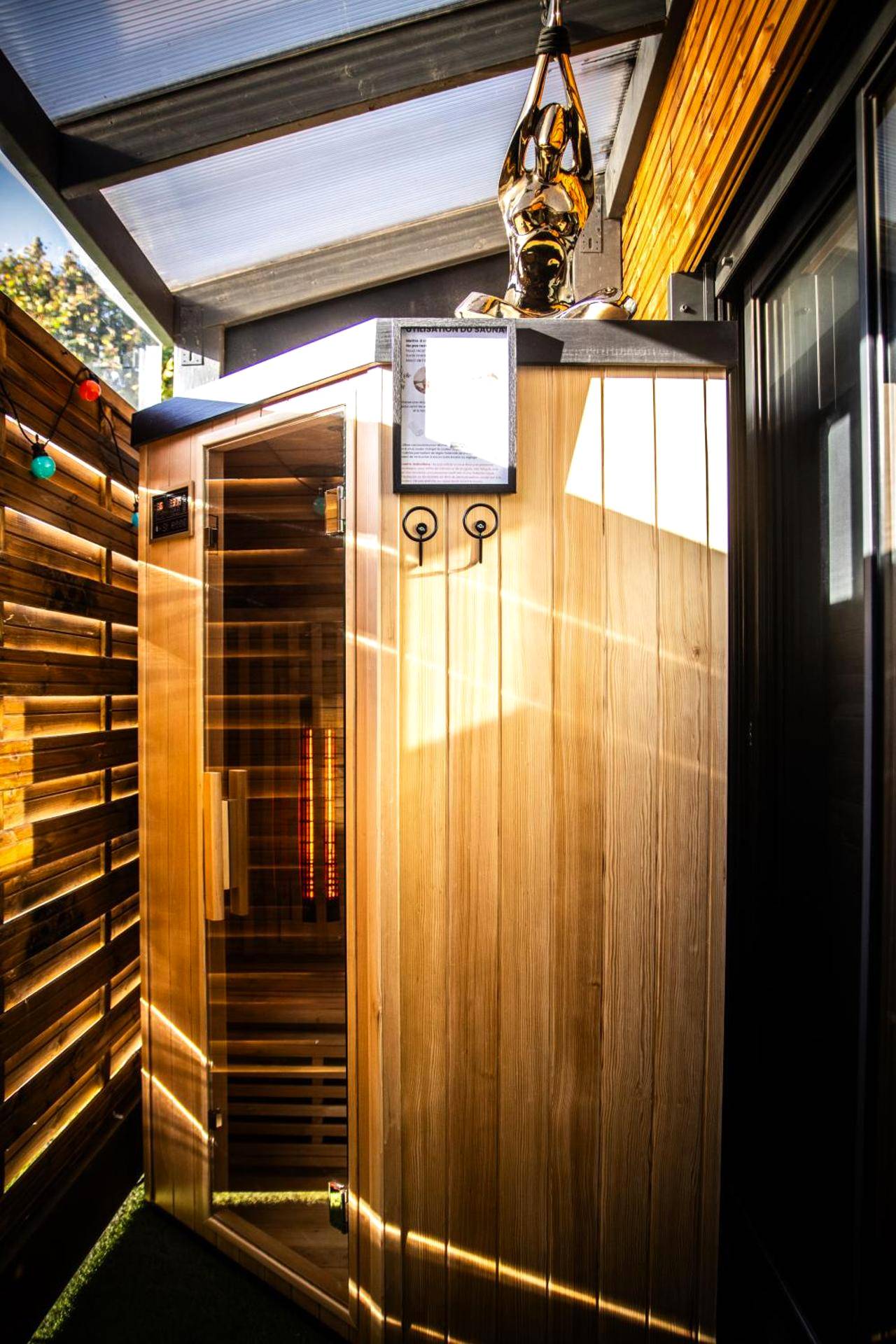 Photo du logement - Loveroom Very Good Trip chambre avec jacuzzi privatif