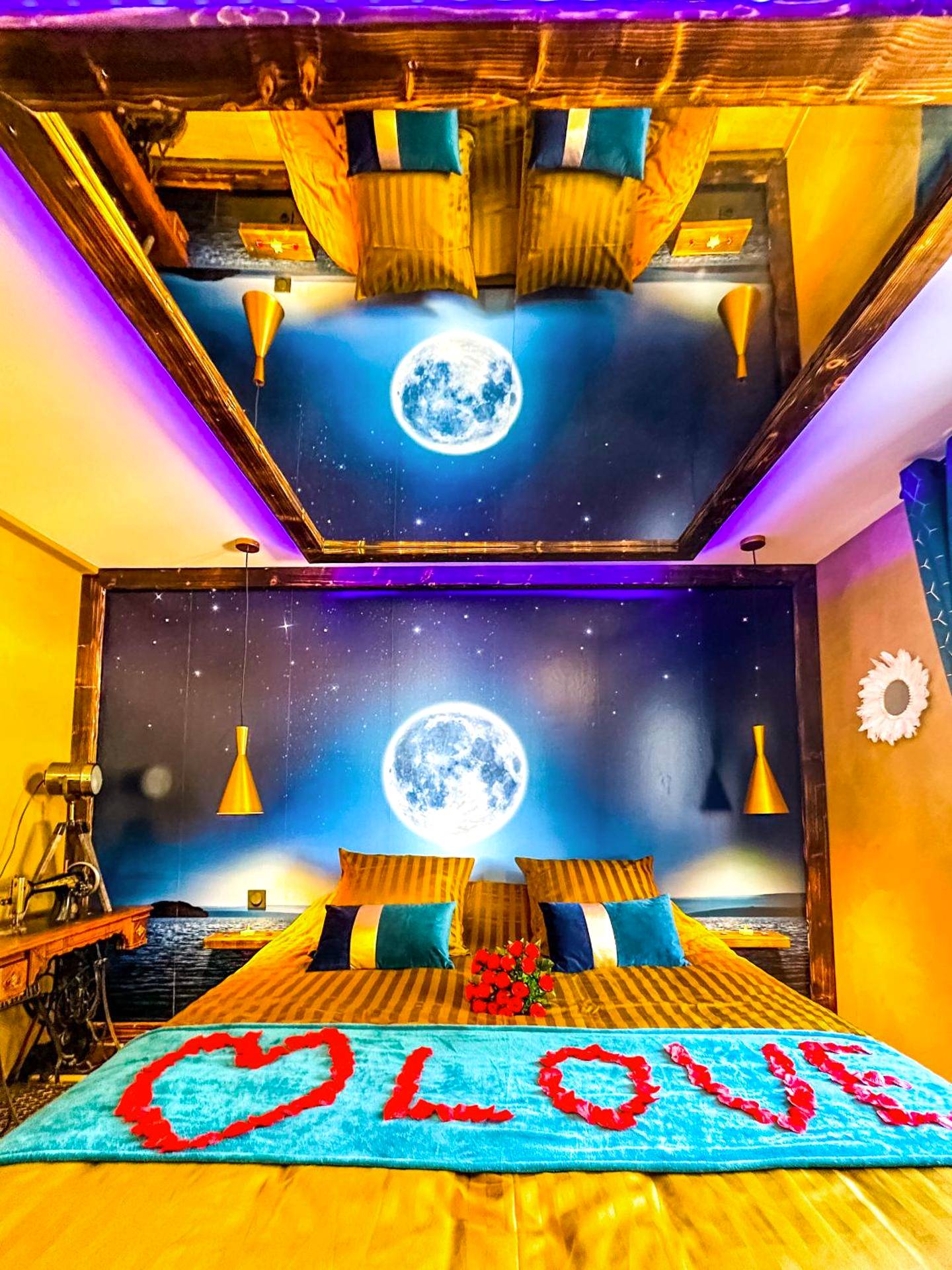 Photo du logement - Love room La Villa Des Charmes - 34450 vias