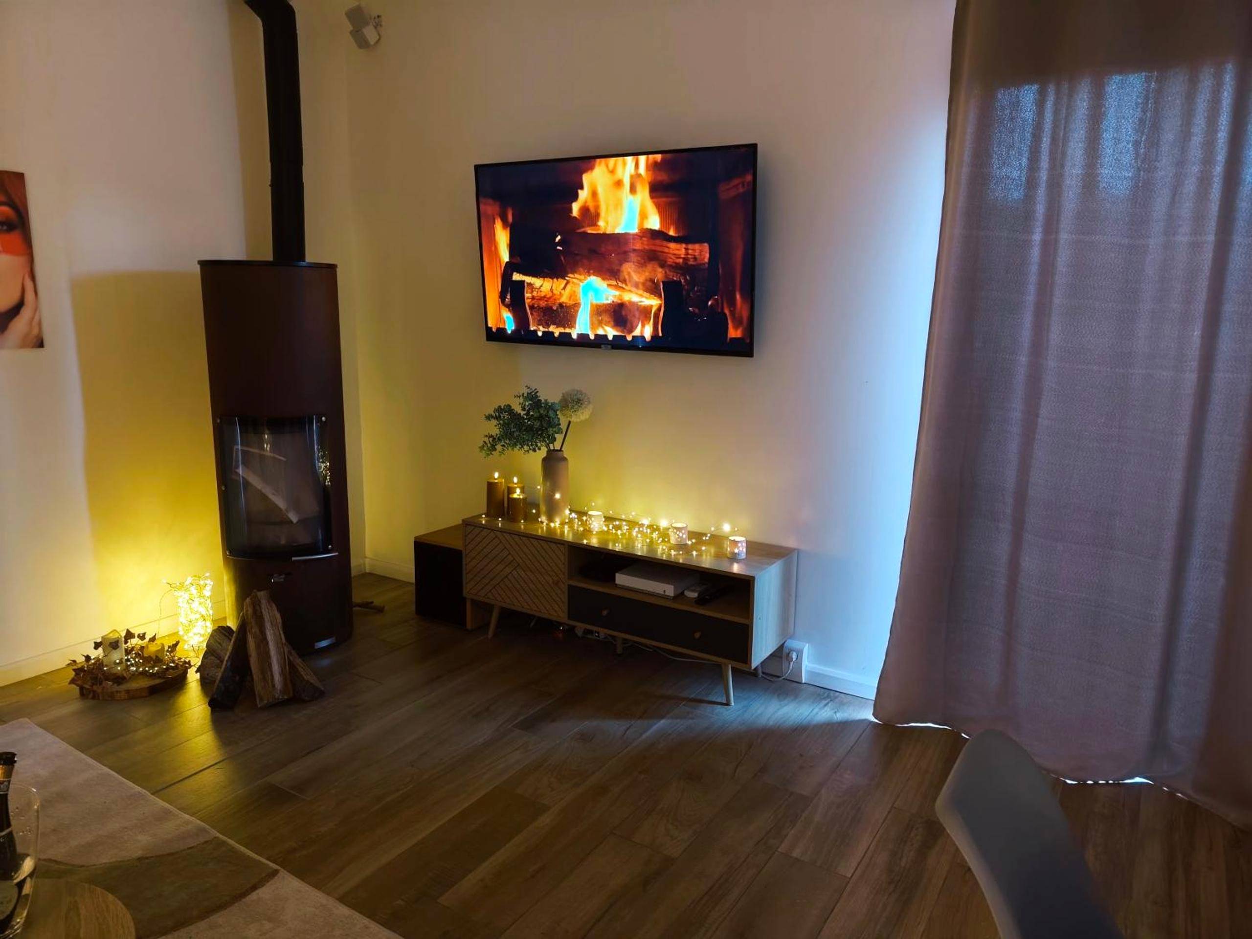 Detail du logement - Love Room " Villa Donuts" , Spa, Jacuzzi, Sauna, 2 Bedrooms