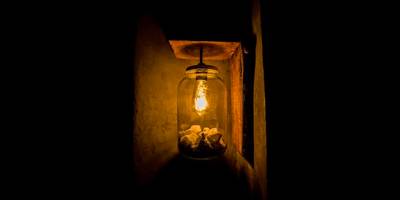 Lampe décorative dans un bocal en verre - B&B Villa sensorielle