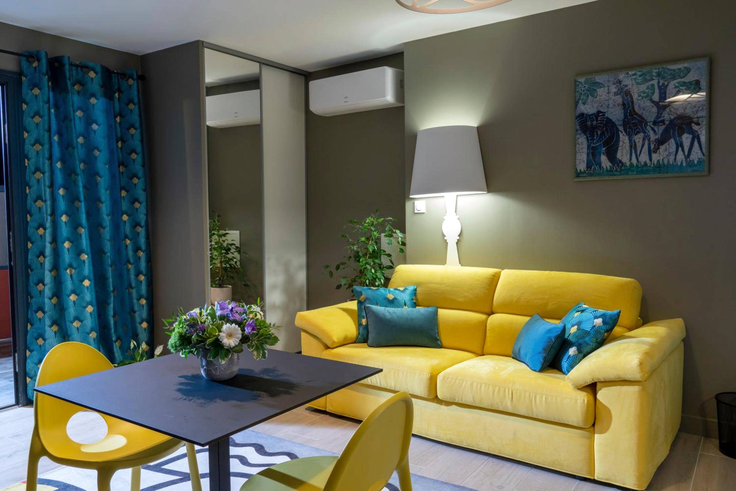 Photo du logement - Villa Seyal - avec piscine - jacuzzi - sauna & climatisation - Le Mans