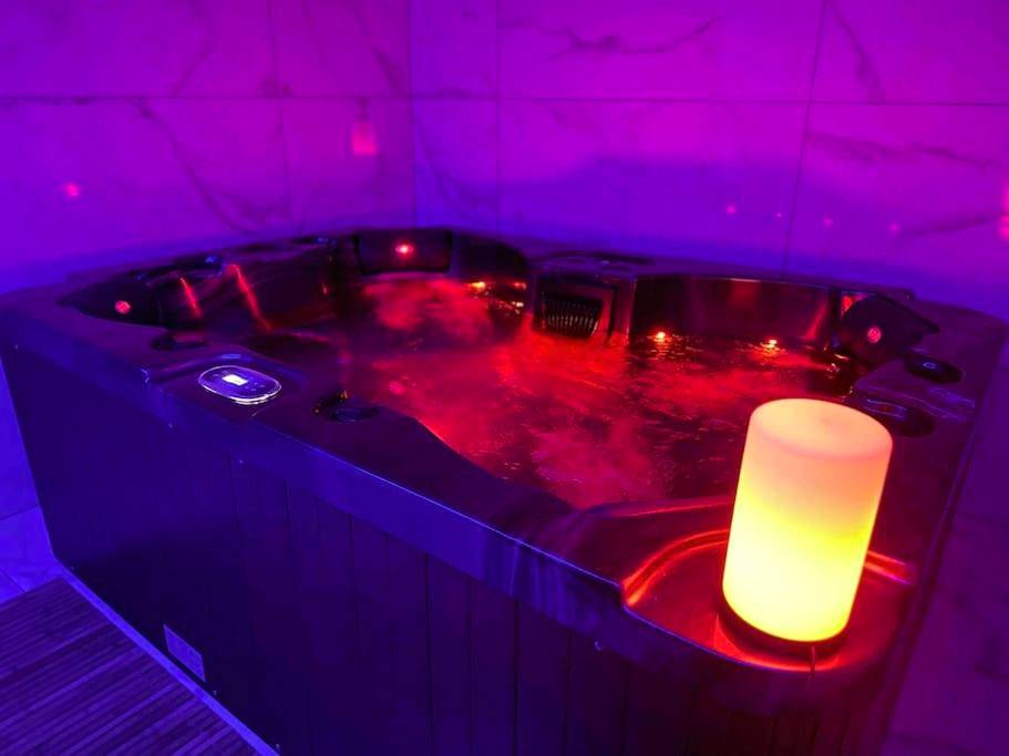 Photo du logement - Villa Spacieuse SPA Sauna Billiard Netflix - Weitbruch