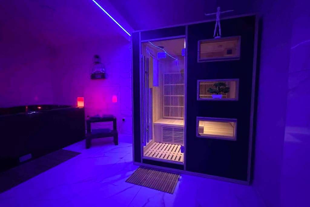 Photo du logement - Villa Spacieuse SPA Sauna Billiard Netflix