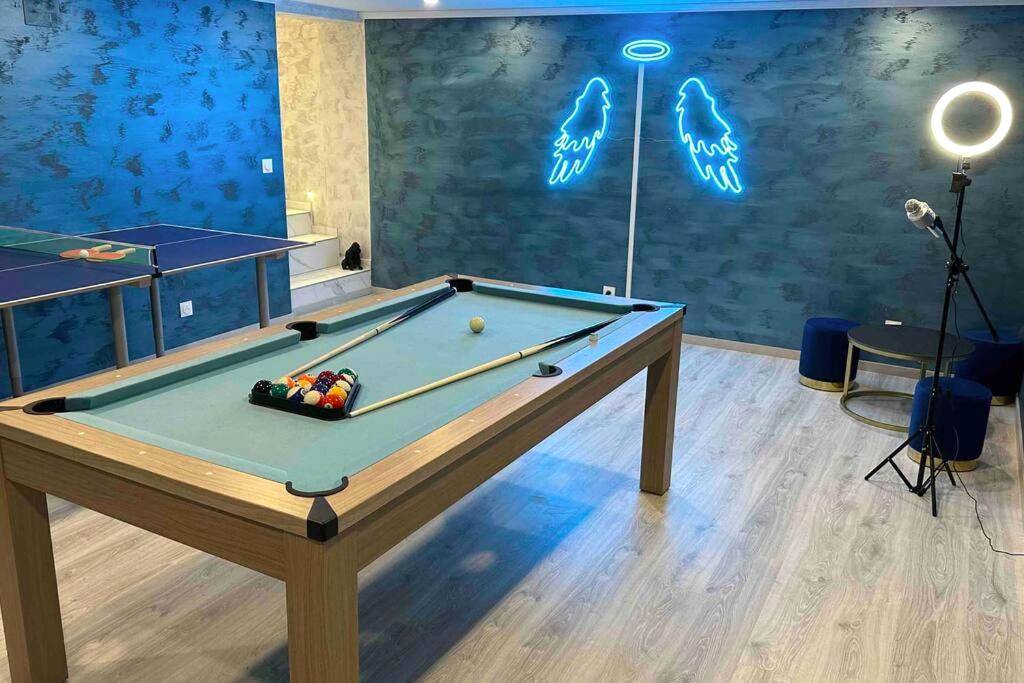 Vue du logement - Villa Spacieuse SPA Sauna Billiard Netflix