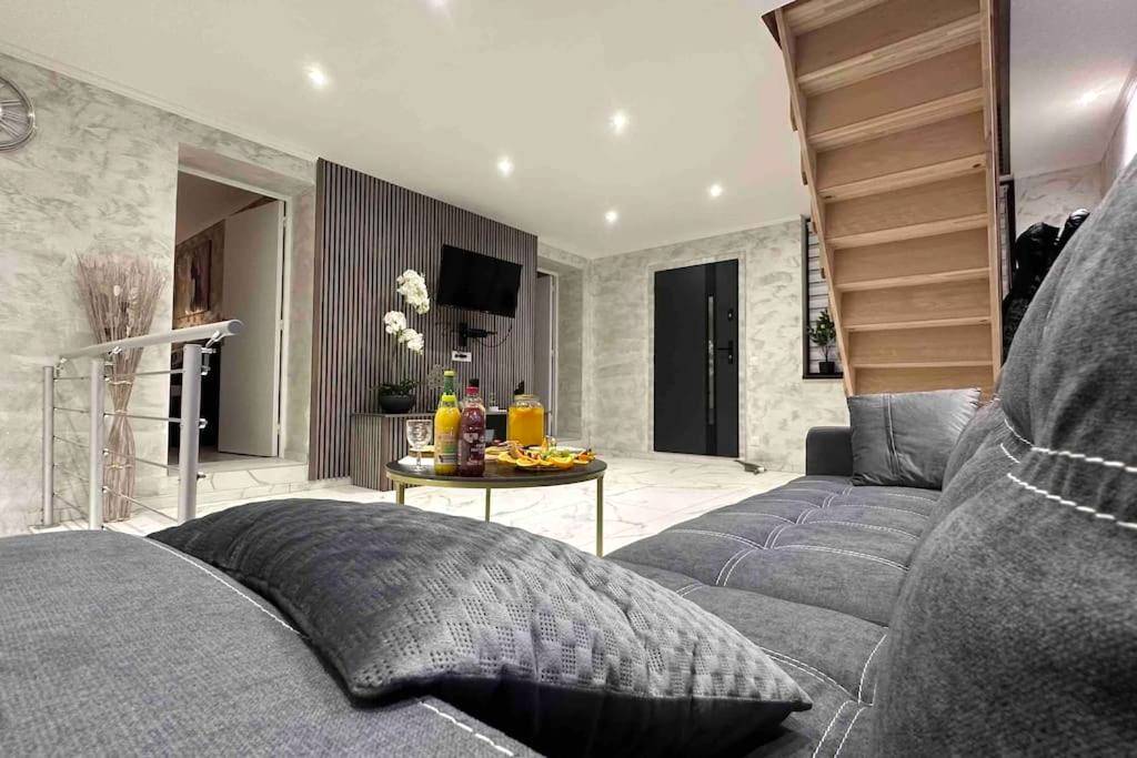 Photo du logement - Villa Spacieuse SPA Sauna Billiard Netflix