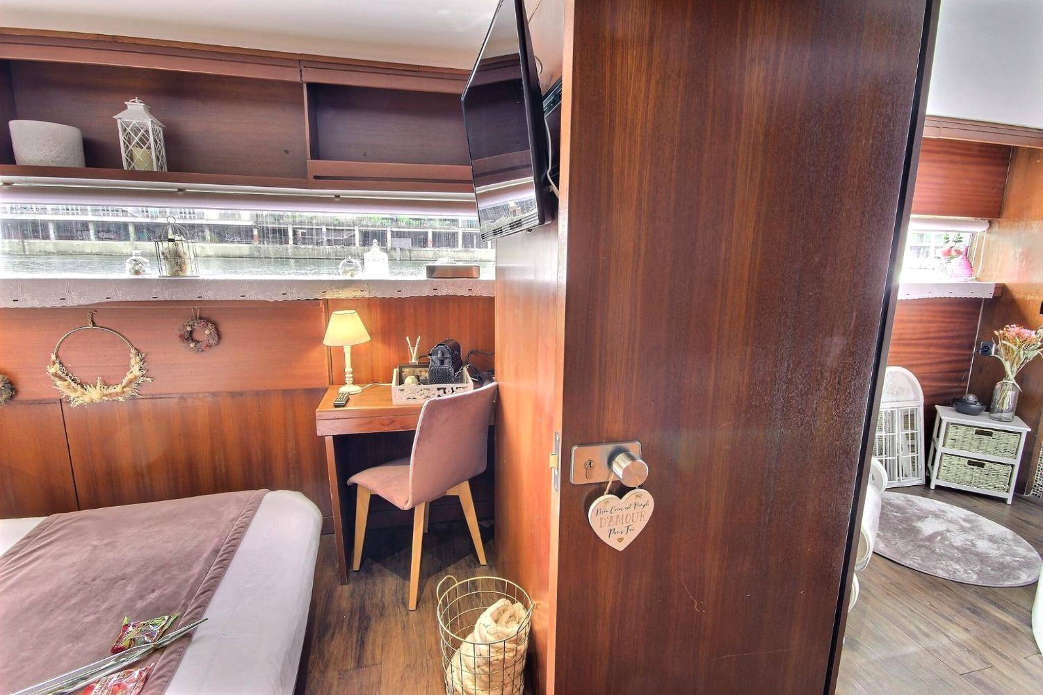 Photo du logement - VIP Paris Yacht Hôtel & Spa