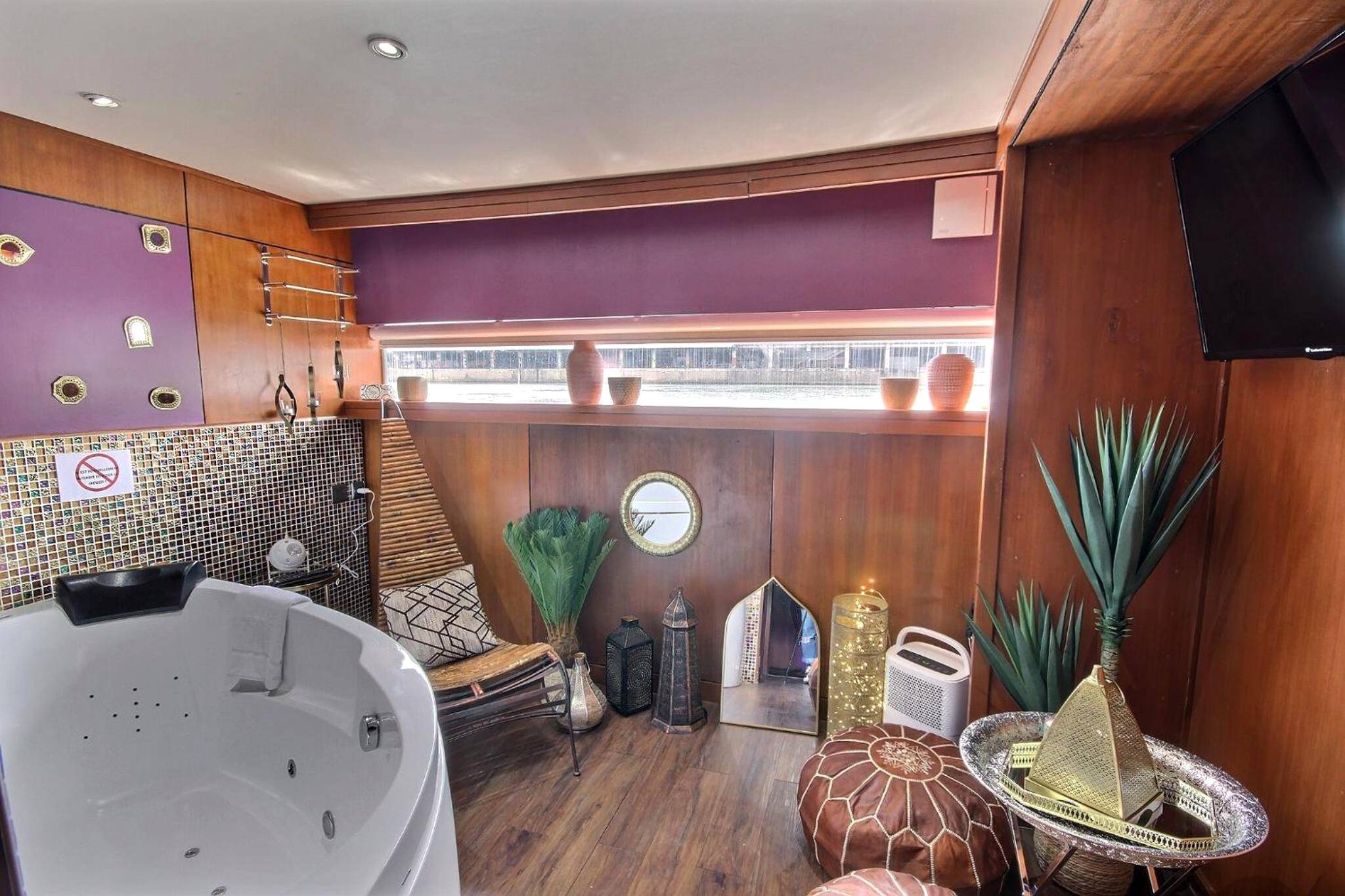 Photo du logement - VIP Paris Yacht Hôtel & Spa - Paris