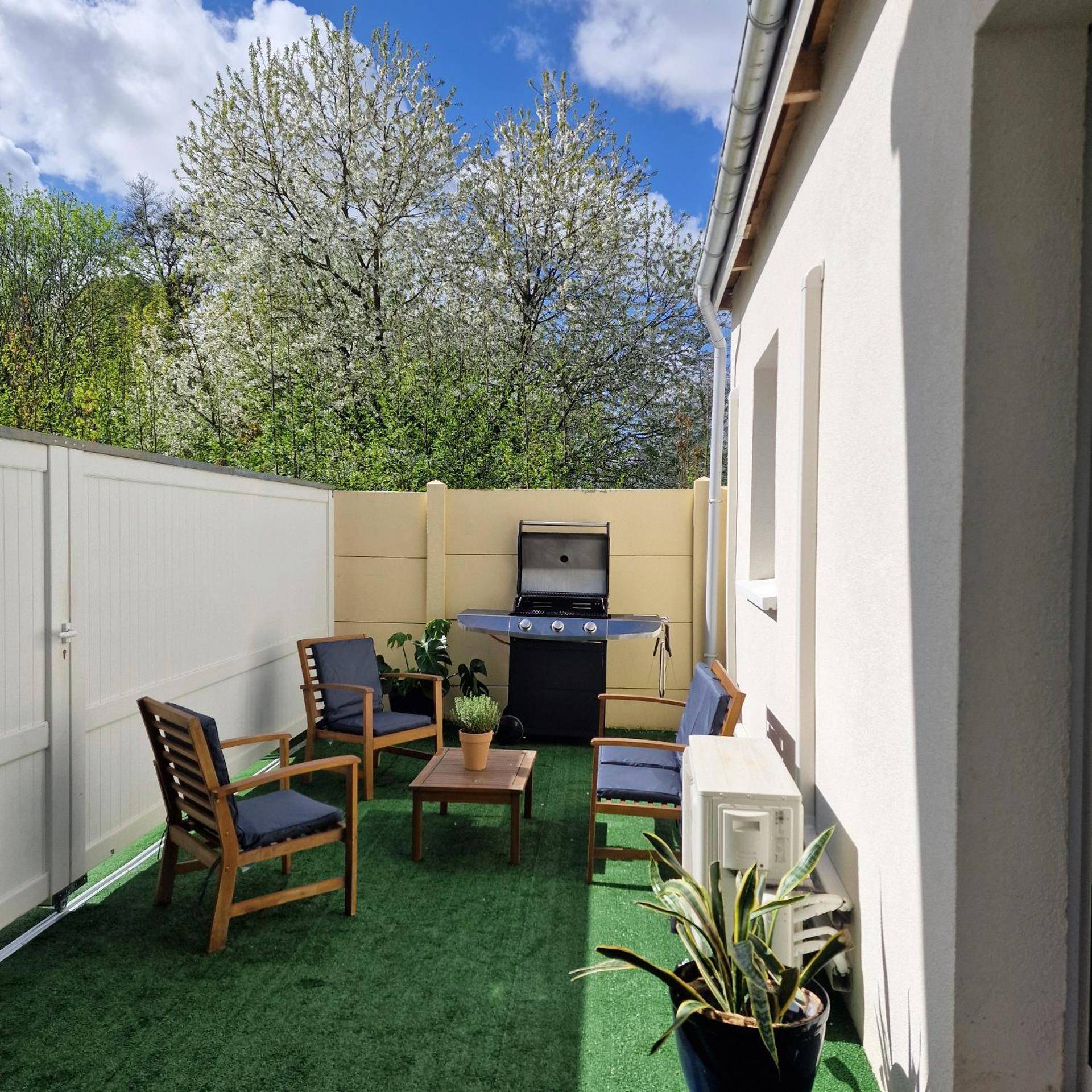 Photo du logement - Love Room La Volupté Spa Privatif - Bétheniville