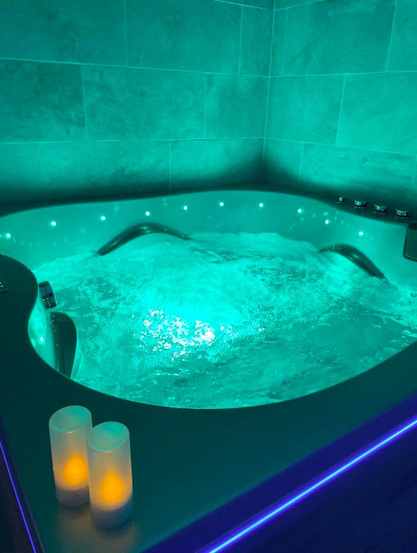 Photo du logement - La voute Doloise - Love room & spa