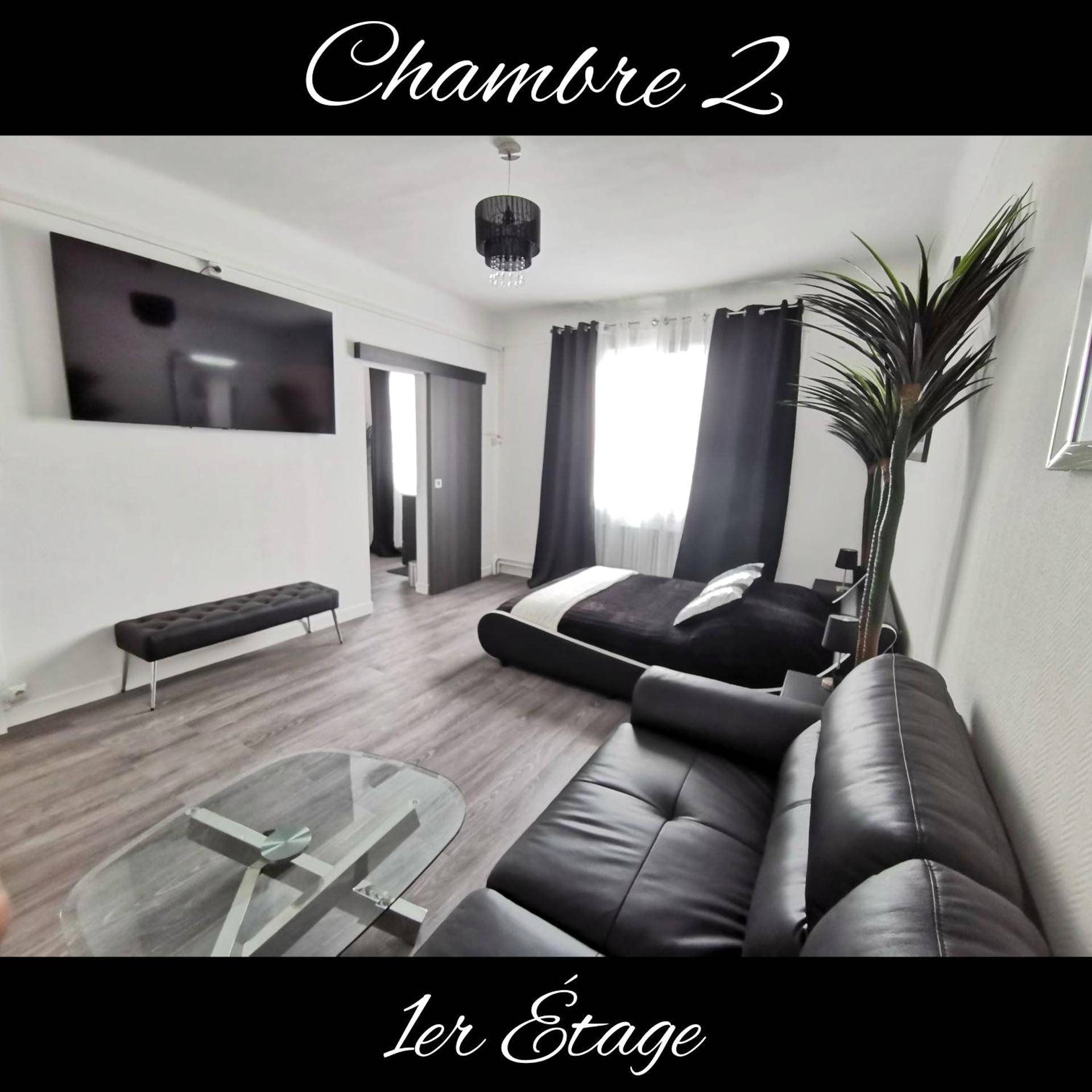 Photo du logement - The White Home Broadway Love Room - Châteauroux