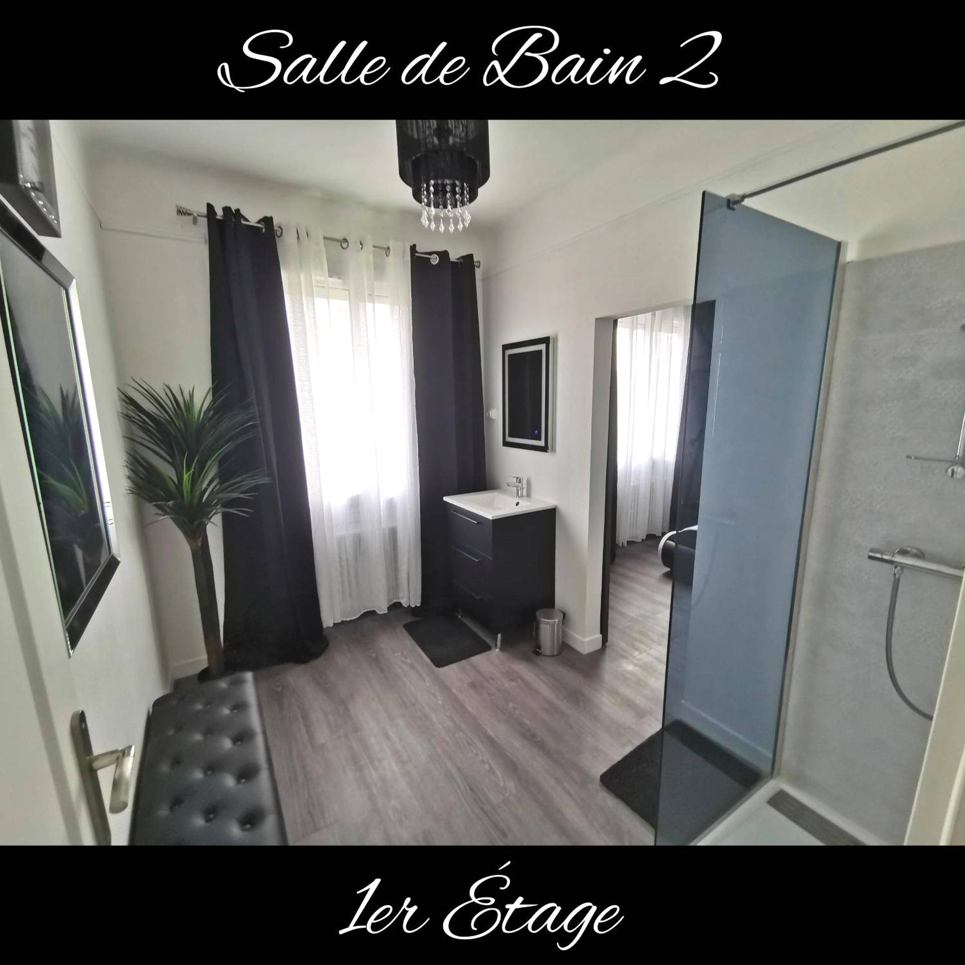 Photo du logement - The White Home Broadway Love Room